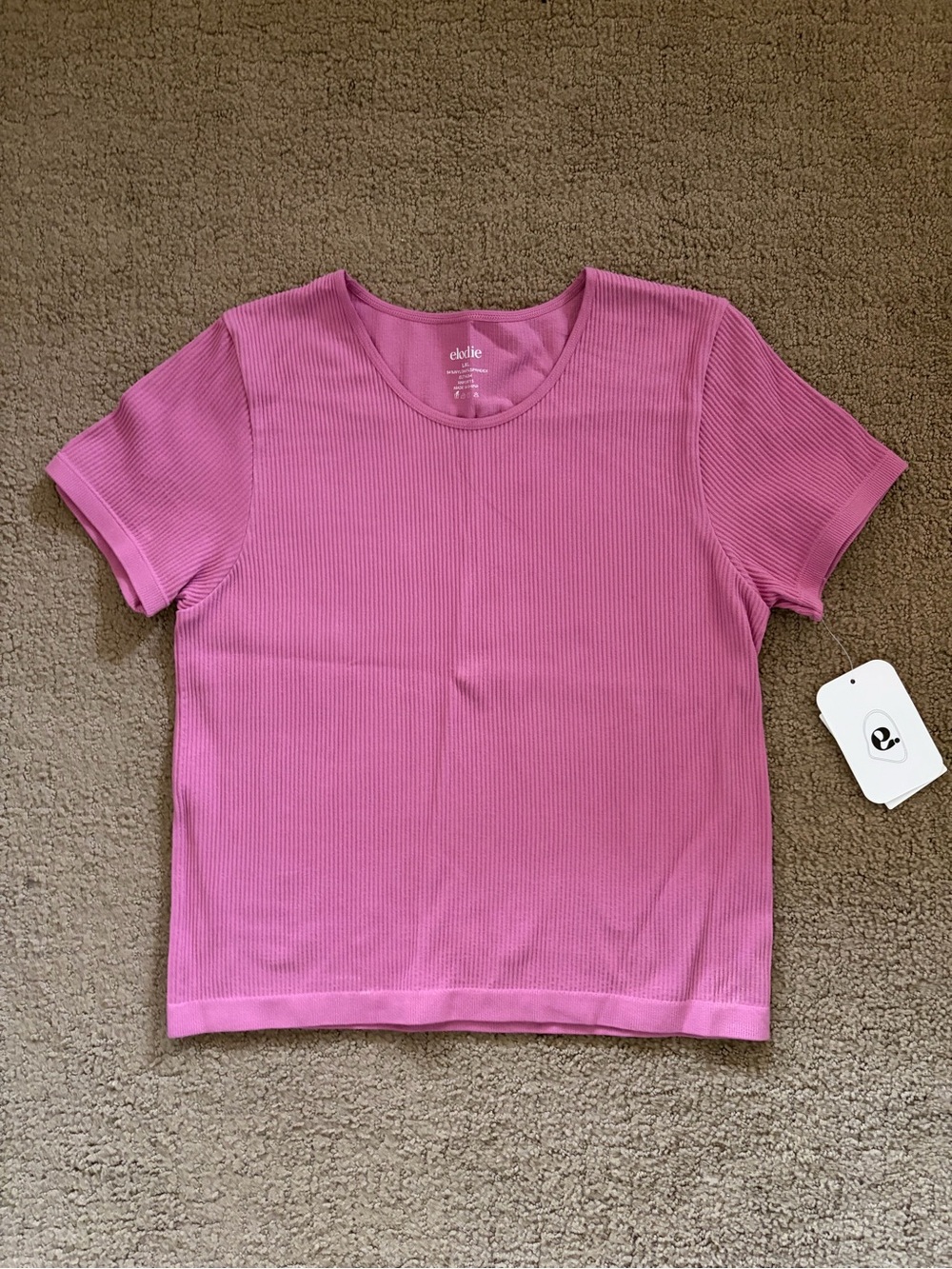 Elodie Ribbed Short Sleeve Tee in Magenta Pink